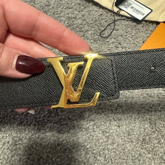 🌸Louis Vuitton Reversible Belt🌸 - Picture 5 of 8